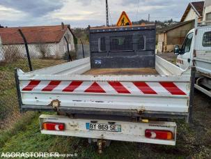 Fourgon avec parois et toit rigide nc
