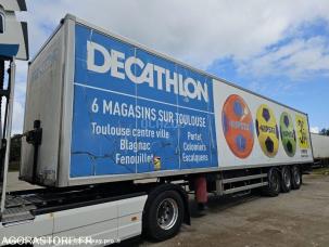 Fourgon bâché avec parois rigides nc