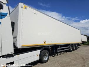 Fourgon bâché avec parois rigides nc