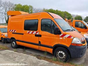 Fourgon avec parois et toit rigide nc