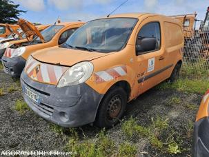 Fourgon avec parois et toit rigide nc
