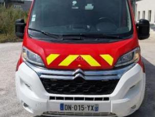Fourgon avec parois et toit rigide nc