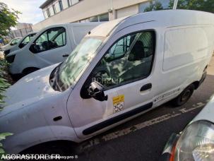 Fourgon avec parois et toit rigide nc