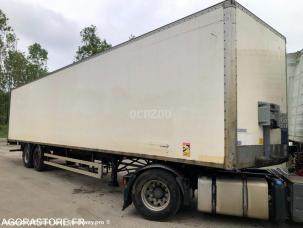 Fourgon bâché avec parois rigides nc