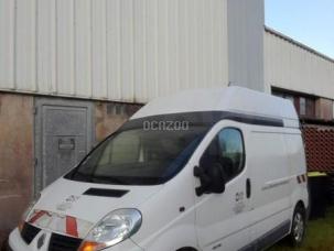 Fourgon avec parois et toit rigide nc