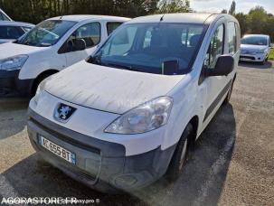 Fourgon avec parois et toit rigide nc
