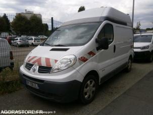 Fourgon avec parois et toit rigide nc