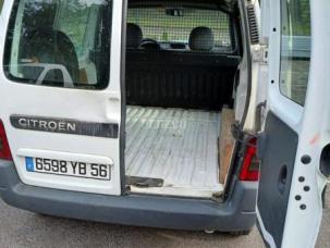 Fourgon avec parois et toit rigide Citroën Berlingo