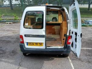 Fourgon avec parois et toit rigide Citroën Berlingo