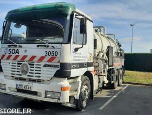 Voirie Mercedes 2635