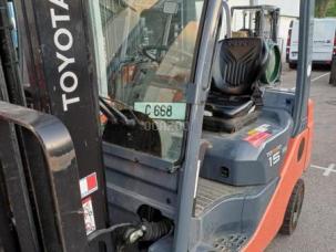 Toyota 02-8FGF15