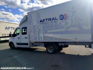 Fourgon avec parois et toit rigide Renault MASTER RT
