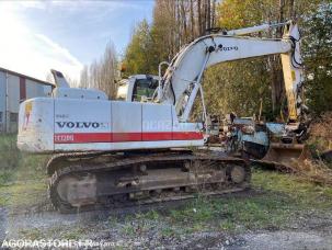 Pelle Volvo EC220 D