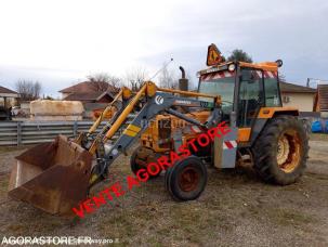 Tracteur agricole Renault R3163