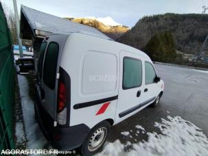 Fourgon avec parois et toit rigide Renault Kangoo