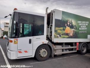 Benne à ordure ménagères Mercedes 2633