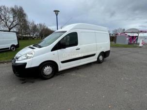 Fourgon avec parois et toit rigide Citroën Jumpy