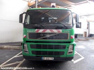Benne à ordure ménagères Volvo FM9