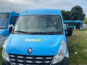 Fourgon avec parois et toit rigide Renault Master
