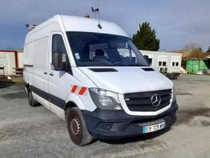Fourgon avec parois et toit rigide Mercedes Sprinter