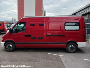 Fourgon avec parois et toit rigide Renault Master