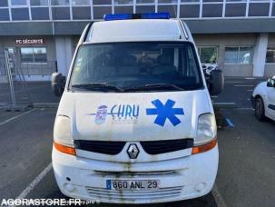 Fourgon avec parois et toit rigide Renault Master