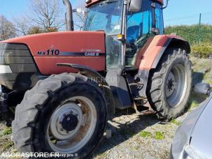 Tracteur agricole Case MX 110