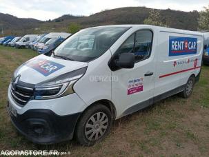 Fourgon avec parois et toit rigide Renault Trafic