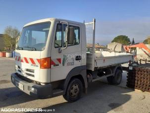 Benne basculante de chantier et de TP Nissan Atleon