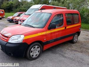 Fourgon avec parois et toit rigide Citroën Berlingo