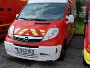 Fourgon avec parois et toit rigide Opel Vivaro