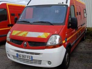 Fourgon avec parois et toit rigide Renault Master