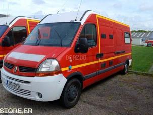 Fourgon avec parois et toit rigide Renault Master