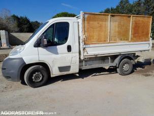 Benne basculante de chantier et de TP Peugeot Boxer
