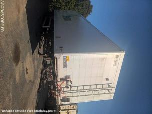 Fourgon bâché avec parois rigides Legras