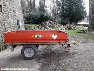 Remorque distributrice Devès