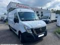 Fourgon avec parois et toit rigide Nissan NV400