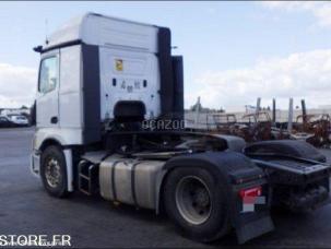 Pour semi-remorque Mercedes Actros