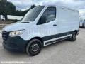Fourgon avec parois et toit rigide Mercedes Sprinter