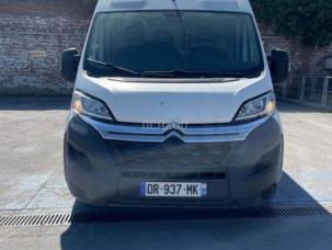 Fourgon avec parois et toit rigide Citroën Jumper