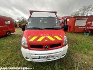 Fourgon avec parois et toit rigide Renault Master
