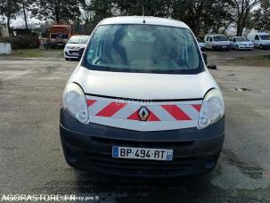 Fourgon avec parois et toit rigide Renault Kangoo