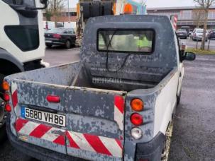 Benne basculante de chantier et de TP Renault Kangoo