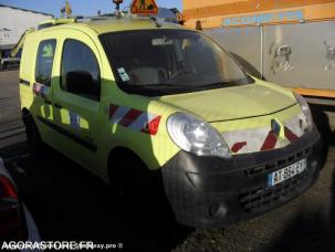 Fourgon avec parois et toit rigide Renault Kangoo