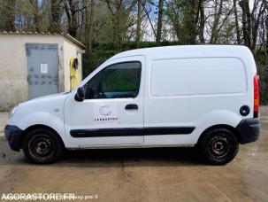 Fourgon avec parois et toit rigide Renault Kangoo