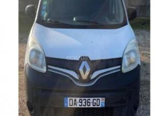 Fourgon avec parois et toit rigide Renault Kangoo