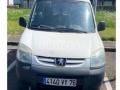 Fourgon avec parois et toit rigide Peugeot Partner
