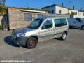 Fourgon avec parois et toit rigide Peugeot Partner
