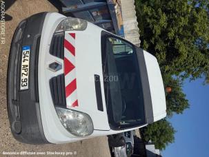 Fourgon avec parois et toit rigide Renault TR