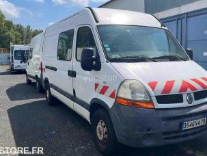 Fourgon avec parois et toit rigide Renault Master